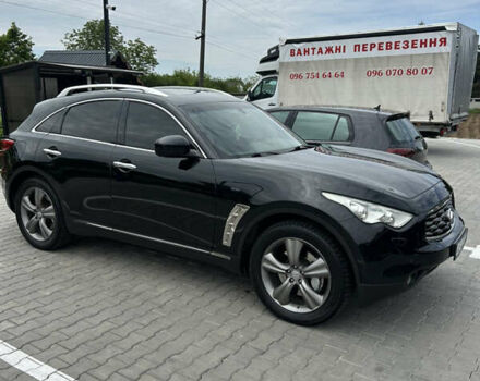 Черный Инфинити FX 37, объемом двигателя 3.7 л и пробегом 145 тыс. км за 18000 $, фото 9 на Automoto.ua