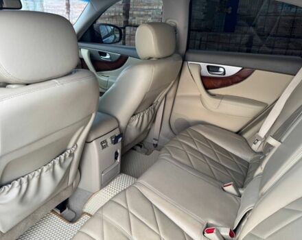 Инфинити FX 37 2011 в Полтаве на Automoto.ua Черный Инфинити FX 37, объемом двигателя 3.7 л и пробегом 165 тыс. км за 15900 $, фото 4 на Automoto.ua