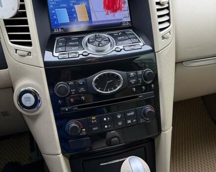 Черный Инфинити FX 37, объемом двигателя 3.7 л и пробегом 145 тыс. км за 20000 $, фото 21 на Automoto.ua