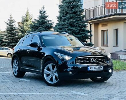 Черный Инфинити FX 37, объемом двигателя 3.7 л и пробегом 183 тыс. км за 14850 $, фото 24 на Automoto.ua