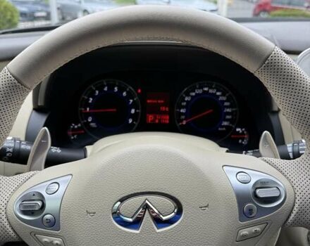 Черный Инфинити FX 37, объемом двигателя 3.7 л и пробегом 145 тыс. км за 20000 $, фото 20 на Automoto.ua