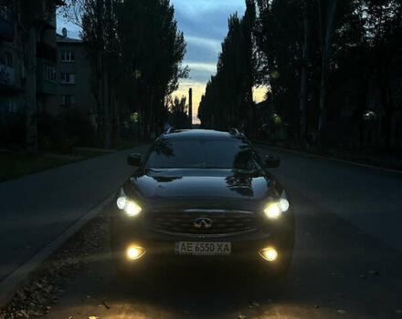 Черный Инфинити FX 37, объемом двигателя 3.7 л и пробегом 145 тыс. км за 18000 $, фото 46 на Automoto.ua