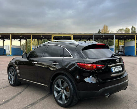 Черный Инфинити FX 37, объемом двигателя 3.7 л и пробегом 190 тыс. км за 16800 $, фото 2 на Automoto.ua