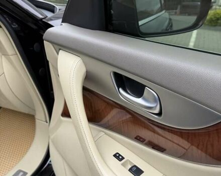 Черный Инфинити FX 37, объемом двигателя 3.7 л и пробегом 145 тыс. км за 20000 $, фото 15 на Automoto.ua