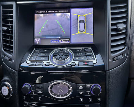 Черный Инфинити FX 37, объемом двигателя 3.7 л и пробегом 190 тыс. км за 16800 $, фото 30 на Automoto.ua