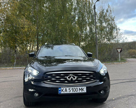 Черный Инфинити FX 37, объемом двигателя 3.7 л и пробегом 190 тыс. км за 16800 $, фото 7 на Automoto.ua