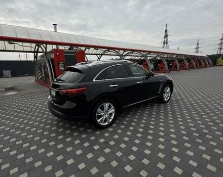 Черный Инфинити FX 37, объемом двигателя 3.7 л и пробегом 172 тыс. км за 17700 $, фото 19 на Automoto.ua