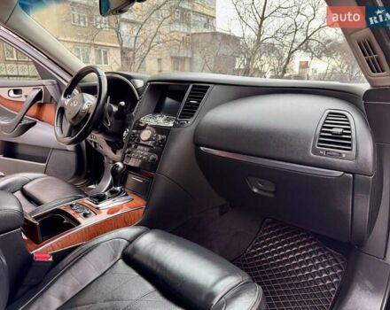 Чорний Інфініті FX 37, об'ємом двигуна 3.7 л та пробігом 211 тис. км за 16900 $, фото 42 на Automoto.ua