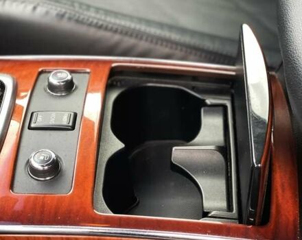 Черный Инфинити FX 37, объемом двигателя 3.7 л и пробегом 199 тыс. км за 15300 $, фото 9 на Automoto.ua