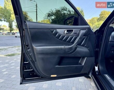 Черный Инфинити FX 37, объемом двигателя 3.7 л и пробегом 202 тыс. км за 15400 $, фото 51 на Automoto.ua