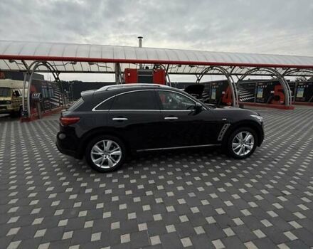 Черный Инфинити FX 37, объемом двигателя 3.7 л и пробегом 172 тыс. км за 17700 $, фото 3 на Automoto.ua