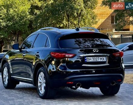 Черный Инфинити FX 37, объемом двигателя 3.7 л и пробегом 202 тыс. км за 15400 $, фото 74 на Automoto.ua