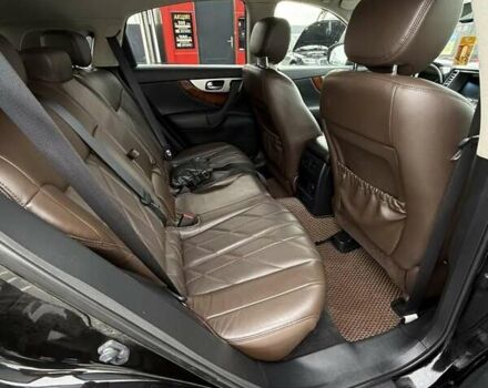 Черный Инфинити FX 37, объемом двигателя 3.7 л и пробегом 172 тыс. км за 17700 $, фото 15 на Automoto.ua