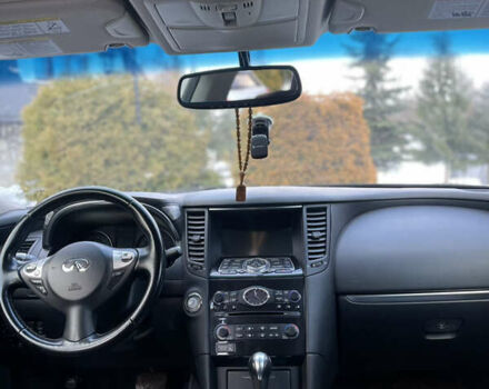 Черный Инфинити FX 37, объемом двигателя 3.7 л и пробегом 127 тыс. км за 15500 $, фото 8 на Automoto.ua