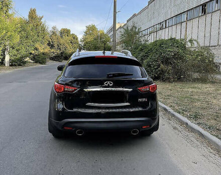 Черный Инфинити FX 37, объемом двигателя 3.7 л и пробегом 127 тыс. км за 15500 $, фото 25 на Automoto.ua