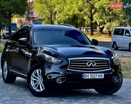 Черный Инфинити FX 37, объемом двигателя 3.7 л и пробегом 202 тыс. км за 15400 $, фото 63 на Automoto.ua