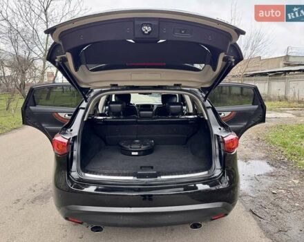 Чорний Інфініті FX 37, об'ємом двигуна 3.7 л та пробігом 211 тис. км за 16900 $, фото 70 на Automoto.ua