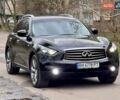 Чорний Інфініті FX 37, об'ємом двигуна 3.7 л та пробігом 211 тис. км за 16900 $, фото 3 на Automoto.ua