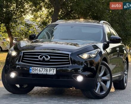 Черный Инфинити FX 37, объемом двигателя 3.7 л и пробегом 211 тыс. км за 16800 $, фото 23 на Automoto.ua
