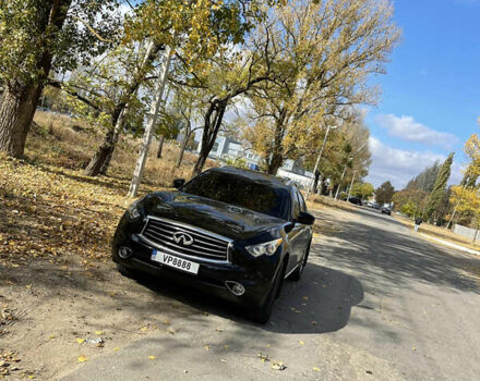 Черный Инфинити FX 37, объемом двигателя 3.7 л и пробегом 127 тыс. км за 15500 $, фото 29 на Automoto.ua