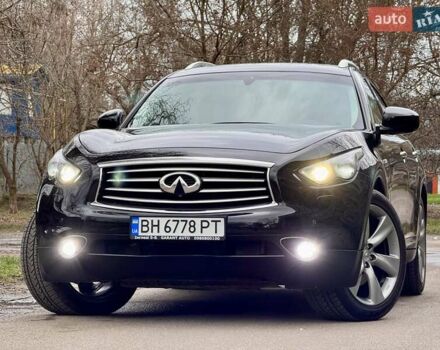 Чорний Інфініті FX 37, об'ємом двигуна 3.7 л та пробігом 211 тис. км за 16900 $, фото 22 на Automoto.ua