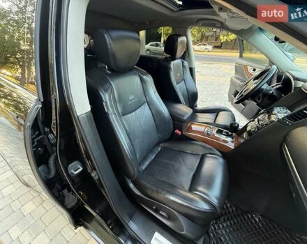 Черный Инфинити FX 37, объемом двигателя 3.7 л и пробегом 211 тыс. км за 16800 $, фото 54 на Automoto.ua