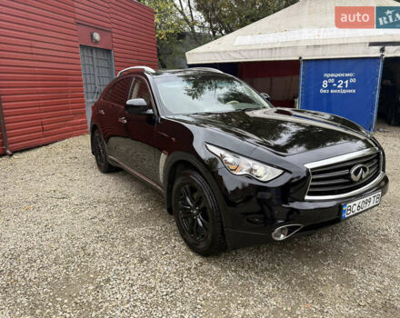 Черный Инфинити FX 37, объемом двигателя 3.7 л и пробегом 226 тыс. км за 16300 $, фото 13 на Automoto.ua