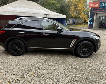 Черный Инфинити FX 37, объемом двигателя 3.7 л и пробегом 226 тыс. км за 16300 $, фото 12 на Automoto.ua