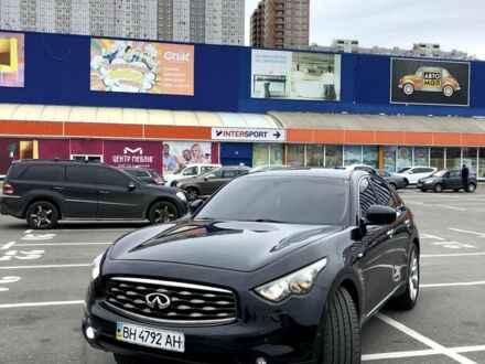 Інфініті FX 37 2010 у Одесі на Automoto.ua Чорний Інфініті FX 37, об'ємом двигуна 3.7 л та пробігом 3 тис. км за 18160 $, фото 1 на Automoto.ua