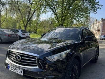 Чорний Інфініті FX 37, об'ємом двигуна 3.7 л та пробігом 165 тис. км за 15900 $, фото 1 на Automoto.ua