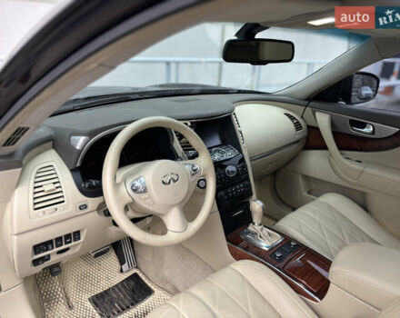 Фиолетовый Инфинити FX 37, объемом двигателя 3.7 л и пробегом 169 тыс. км за 13999 $, фото 11 на Automoto.ua