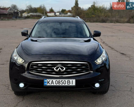 Инфинити FX 37 2010 в Киеве на Automoto.ua Коричневый Инфинити FX 37, объемом двигателя 3.7 л и пробегом 235 тыс. км за 13999 $, фото 2 на Automoto.ua