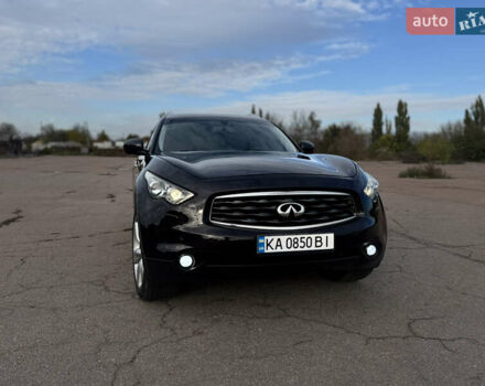 Инфинити FX 37 2010 в Киеве на Automoto.ua Коричневый Инфинити FX 37, объемом двигателя 3.7 л и пробегом 235 тыс. км за 13999 $, фото 20 на Automoto.ua