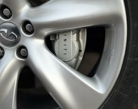 Инфинити FX 37 2010 в Киеве на Automoto.ua Коричневый Инфинити FX 37, объемом двигателя 3.7 л и пробегом 235 тыс. км за 13999 $, фото 17 на Automoto.ua