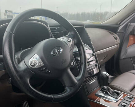 Коричневый Инфинити FX 37, объемом двигателя 3.7 л и пробегом 67 тыс. км за 25000 $, фото 25 на Automoto.ua