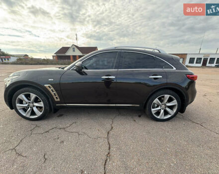 Инфинити FX 37 2010 в Киеве на Automoto.ua Коричневый Инфинити FX 37, объемом двигателя 3.7 л и пробегом 235 тыс. км за 13999 $, фото 25 на Automoto.ua