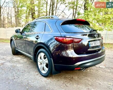 Коричневый Инфинити FX 37, объемом двигателя 3.7 л и пробегом 157 тыс. км за 14500 $, фото 2 на Automoto.ua