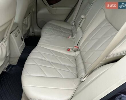 Коричневый Инфинити FX 37, объемом двигателя 3.7 л и пробегом 145 тыс. км за 13900 $, фото 19 на Automoto.ua