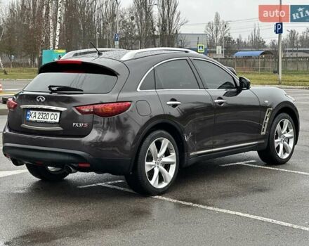 Коричневый Инфинити FX 37, объемом двигателя 3.7 л и пробегом 145 тыс. км за 13900 $, фото 4 на Automoto.ua