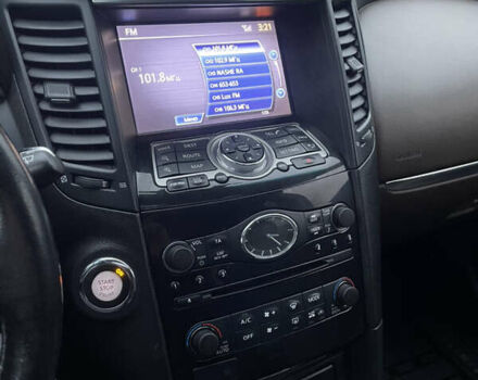 Коричневий Інфініті FX 37, об'ємом двигуна 3.7 л та пробігом 190 тис. км за 17000 $, фото 14 на Automoto.ua