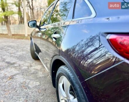 Коричневый Инфинити FX 37, объемом двигателя 3.7 л и пробегом 157 тыс. км за 14500 $, фото 5 на Automoto.ua