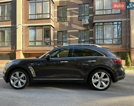 Коричневый Инфинити FX 37, объемом двигателя 3.7 л и пробегом 279 тыс. км за 13500 $, фото 14 на Automoto.ua