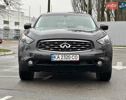 Коричневый Инфинити FX 37, объемом двигателя 3.7 л и пробегом 145 тыс. км за 13900 $, фото 1 на Automoto.ua