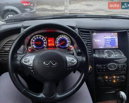 Коричневий Інфініті FX 37, об'ємом двигуна 3.7 л та пробігом 190 тис. км за 17000 $, фото 18 на Automoto.ua