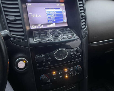 Коричневий Інфініті FX 37, об'ємом двигуна 3.7 л та пробігом 190 тис. км за 17000 $, фото 16 на Automoto.ua