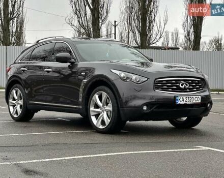 Коричневый Инфинити FX 37, объемом двигателя 3.7 л и пробегом 145 тыс. км за 13900 $, фото 2 на Automoto.ua