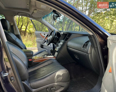 Коричневый Инфинити FX 37, объемом двигателя 3.7 л и пробегом 279 тыс. км за 13500 $, фото 32 на Automoto.ua