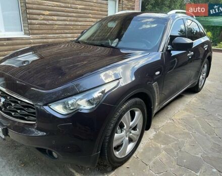 Коричневый Инфинити FX 37, объемом двигателя 3.7 л и пробегом 210 тыс. км за 13000 $, фото 7 на Automoto.ua