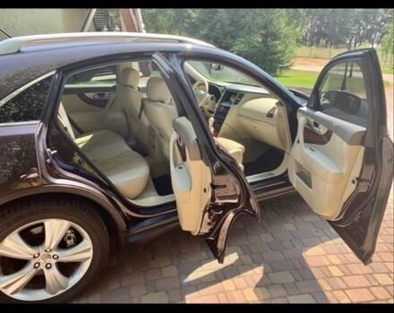 Коричневий Інфініті FX 37, об'ємом двигуна 3.7 л та пробігом 157 тис. км за 14500 $, фото 3 на Automoto.ua