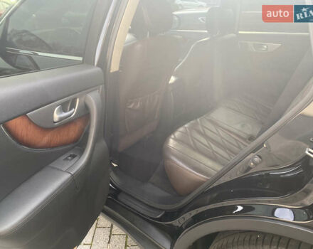 Коричневый Инфинити FX 37, объемом двигателя 3.7 л и пробегом 221 тыс. км за 17000 $, фото 22 на Automoto.ua